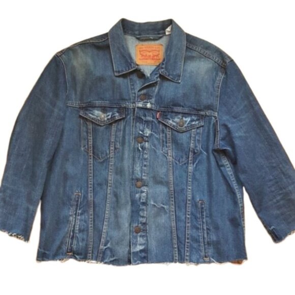 2/$30 Levi's denim distressed cutout oversized jeans jacket XXL - Picture 2 of 9